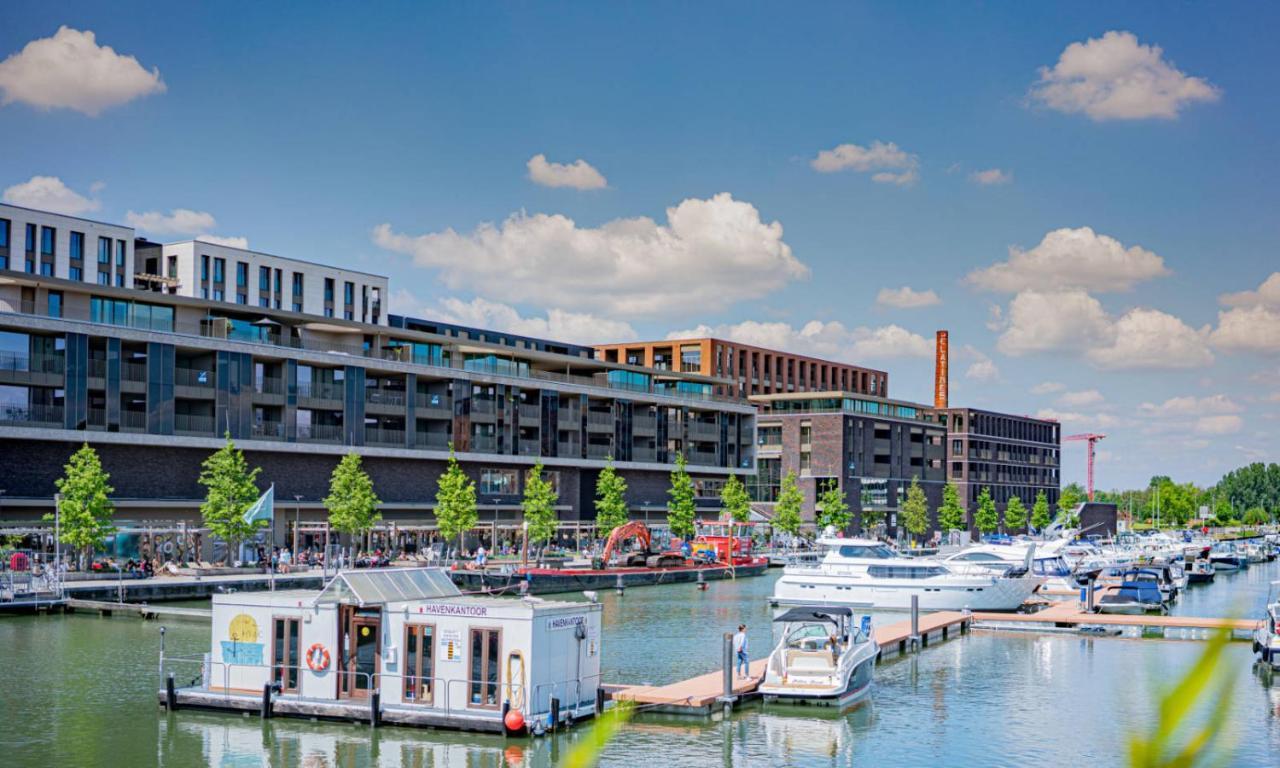 SHS HOMES-LUXE HIGHRISE, 2 BEDROOMS, KITCHEN, FREE PARKING, STUNNING VIEW, LARGE TARRASSE, WORKSPACE, Washer&Drider Hasselt Exterior foto